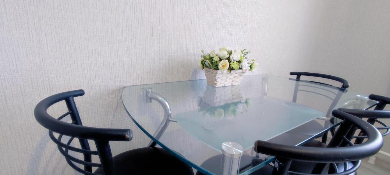 Large Apartment Near The Airport And City Center Κισινάου Εξωτερικό φωτογραφία